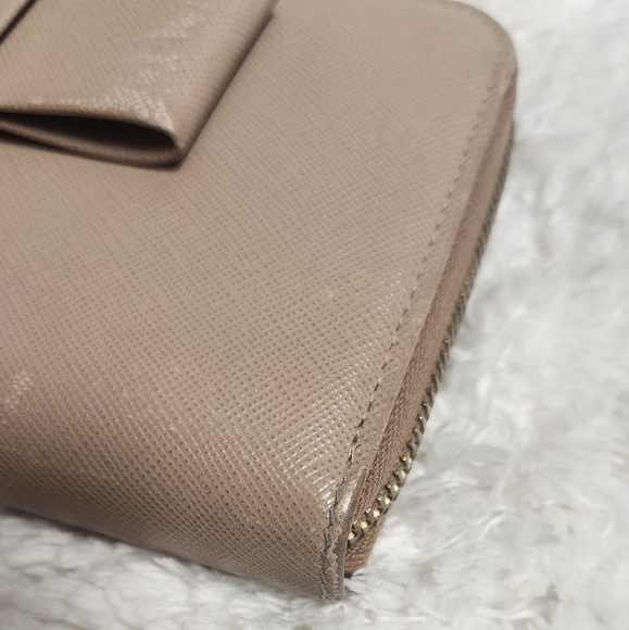 Prada Saffiano Leather Wallet - Picture 5 of 16
